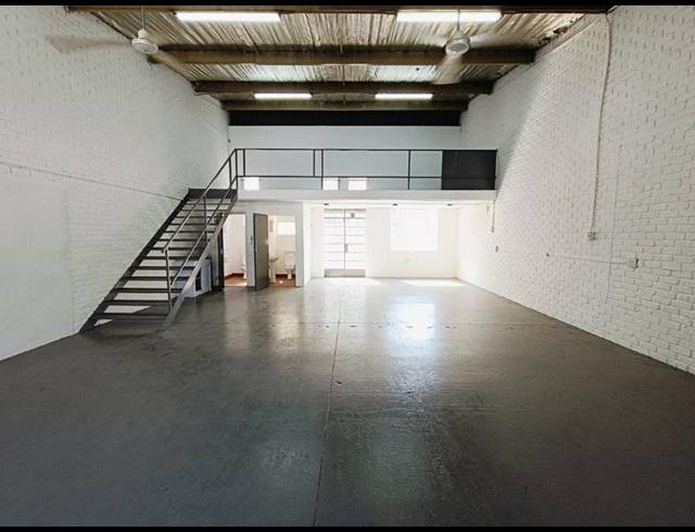 INDUSTRIAL PROPERTY TO RENT IN KAYA SAND